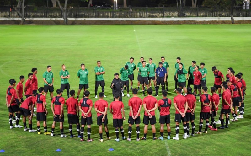 Pelatih Indra Sjafri Pimpin Latihan Pemusatan Timnas Indonesia U-22 Jelang SEA Games 2023