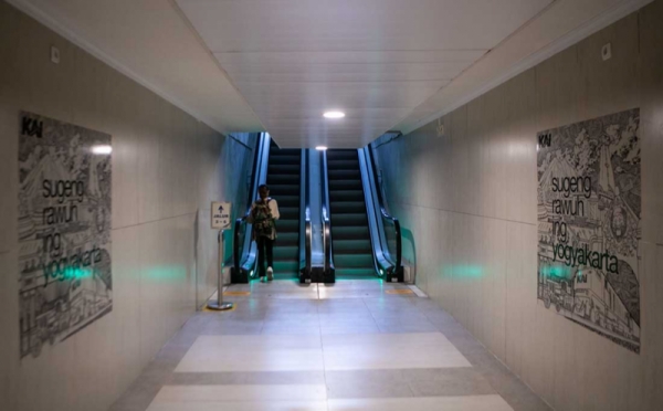 img-1