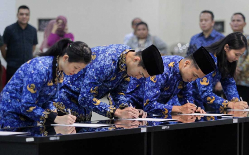 Ekspresi Anthony Ginting dan Jonatan Christie Diangkat Jadi PNS