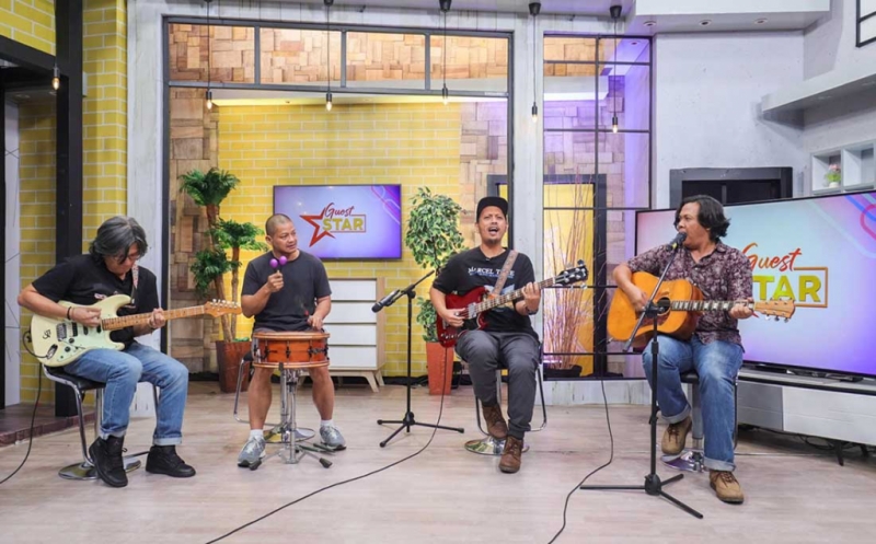 20 Tahun Bermusik, Band Float Rilis Single Emily