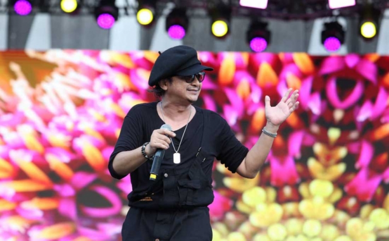 Band Rif Tampil Memukau di LMAC Super Hitz Fest 2024