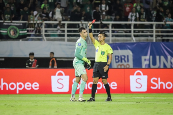 Persebaya Surabaya Kalahkan Borneo FC Samarinda 2-1