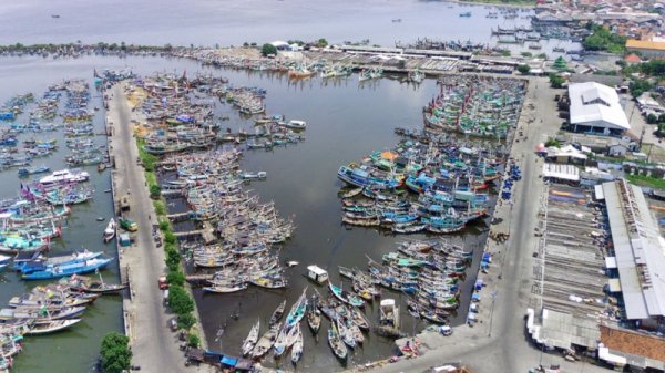 pelabuhan-muncar-jantung-perikanan-jawa-dan-mata-pencaharian-13-ribu-nelayan