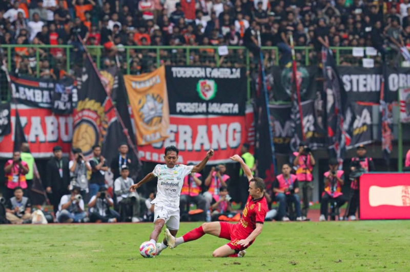 Hasil Liga 1: Persija Jakarta Ditahan Imbang Persib Bandung 