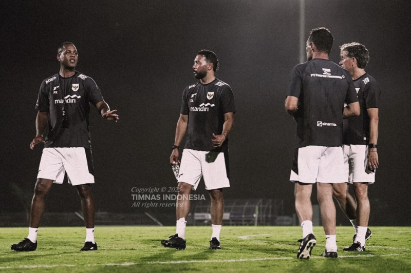 Latihan Perdana Timnas Indonesia Jelang Hadapi China