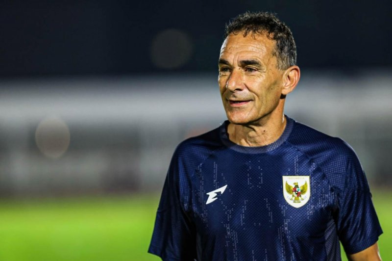 Gerald Vanenburg antusias jalani laga perdana bersama Timnas Indonesia U-23. (Foto: Aldi Chandra/Okezone)