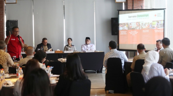 MNC Peduli Salurkan Donasi Rp50 Juta untuk PMI Jakarta Pusat