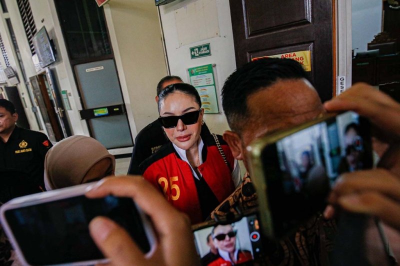 Nikita Mirzani Dituntut 11 Tahun Penjara atas Kasus Pemerasan dan TPPU