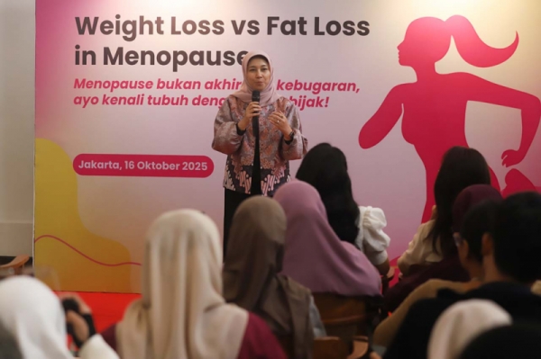 Edukasi Perempuan Pahami Perbedaan Weight Loss dan Fat Loss di Masa Menopause