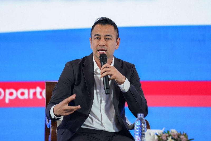 Raffi Ahmad Jadi Pembicara di Rakernas Perindo, Tekankan Pentingnya Komunikasi untuk Sukses