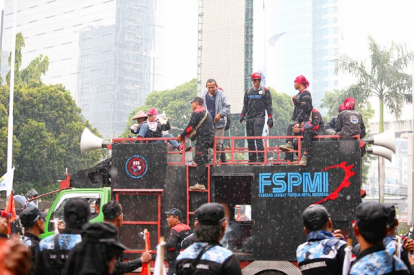 img-3