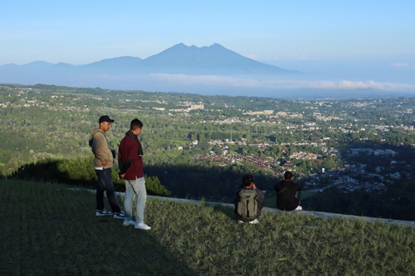 img-1