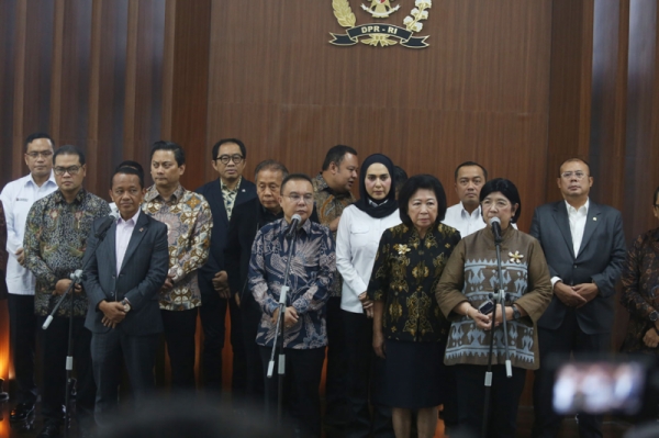 img-1