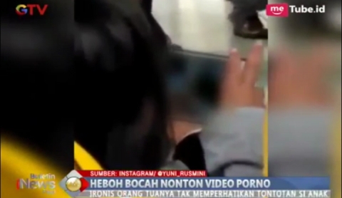 Bocah Coli - Viral! Bocah 5 Tahun Terekam Sedang Nonton Video Porno di Samsat Kebon  Nanas : Okezone Video