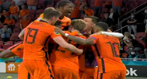 Belanda Susah Payah Kalahkan Ukraina 2.4 : Video Okezone Bola - Vimarsana News