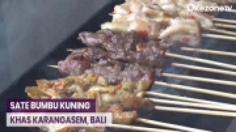 Gurihnya Sate Asem Bumbu Kuning Khas Karangasem, Bali 