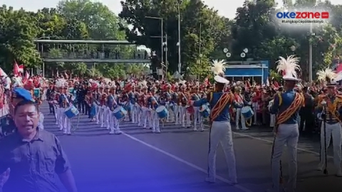 Sorak-sorai Warga Sambut Tim Kirab Bendera Pusaka