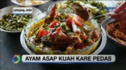 Ayam Asap Kuah Kare Pedas dengan Proses Masak secara Tradisional